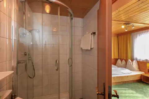  Apartment Harald vom Seerhof, Dusche