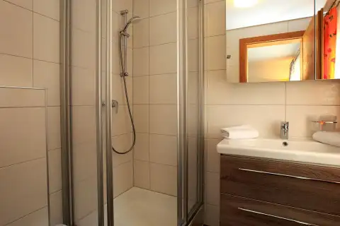 Apartment Barbara vom Seerhof, Badezimmer